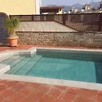 Laura Mar * نيرخا